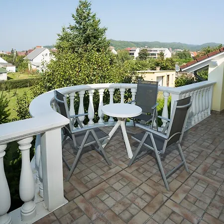 Guest house Jaeger *