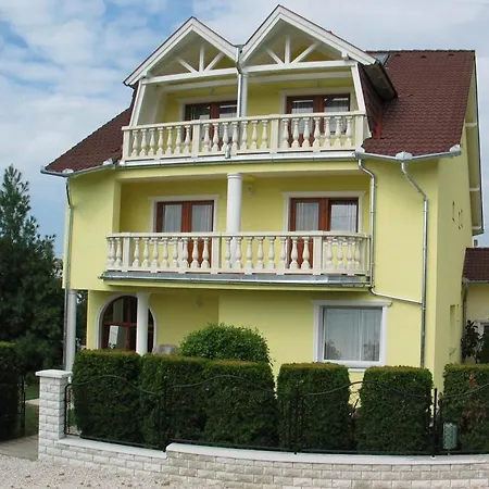 Jaeger Guest house Vonyarcvashegy