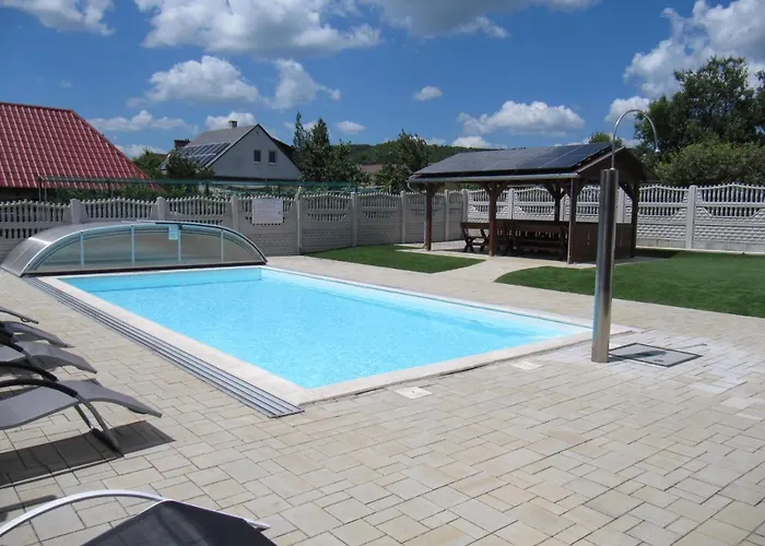 בית הארחה Jaeger 4*