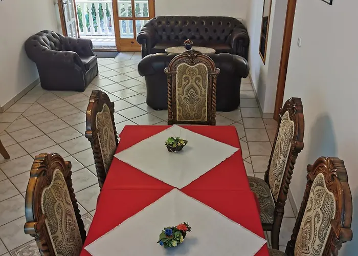 Jaeger 4* פוניארצוושהג'