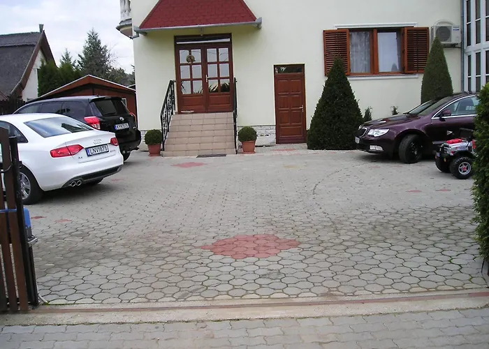 Jaeger בית הארחה